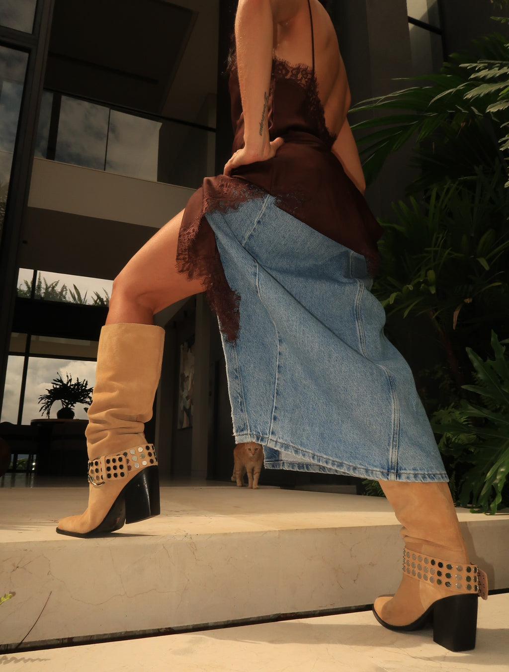 Noir Boots