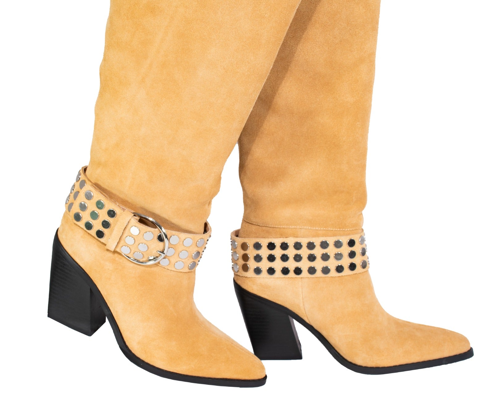 Noir Boots